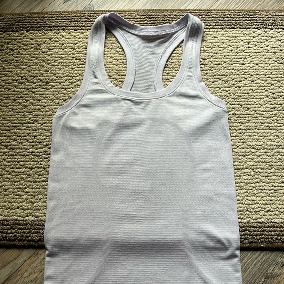 Lululemon lavender dew Swiftly
Tech Tank - Picture 1 of 3